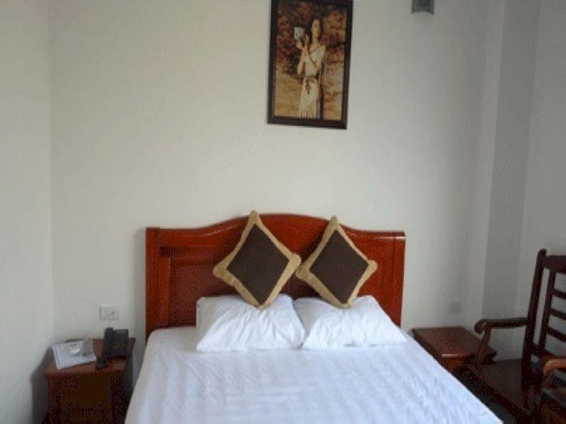 Vuong Hoan 2 Hotel Vinh Exterior foto